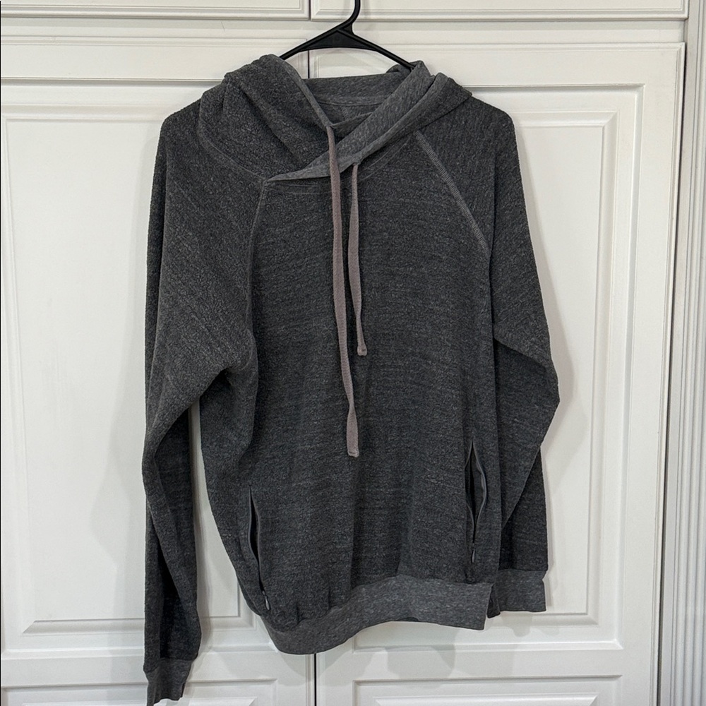 Alo Yoga Gray Hooded Pullover Sweatshirt